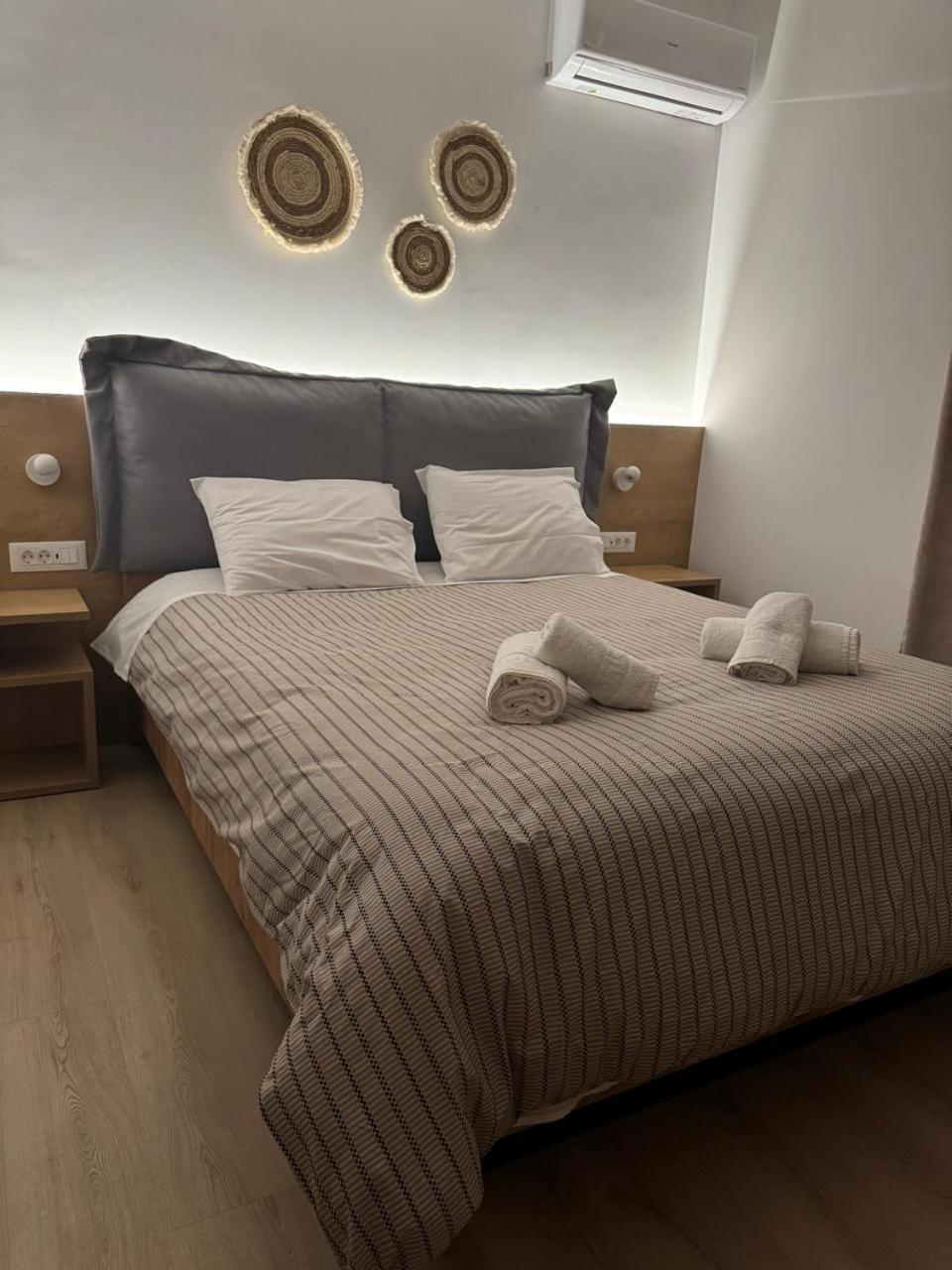 Twins Apartment Нафплион Экстерьер фото